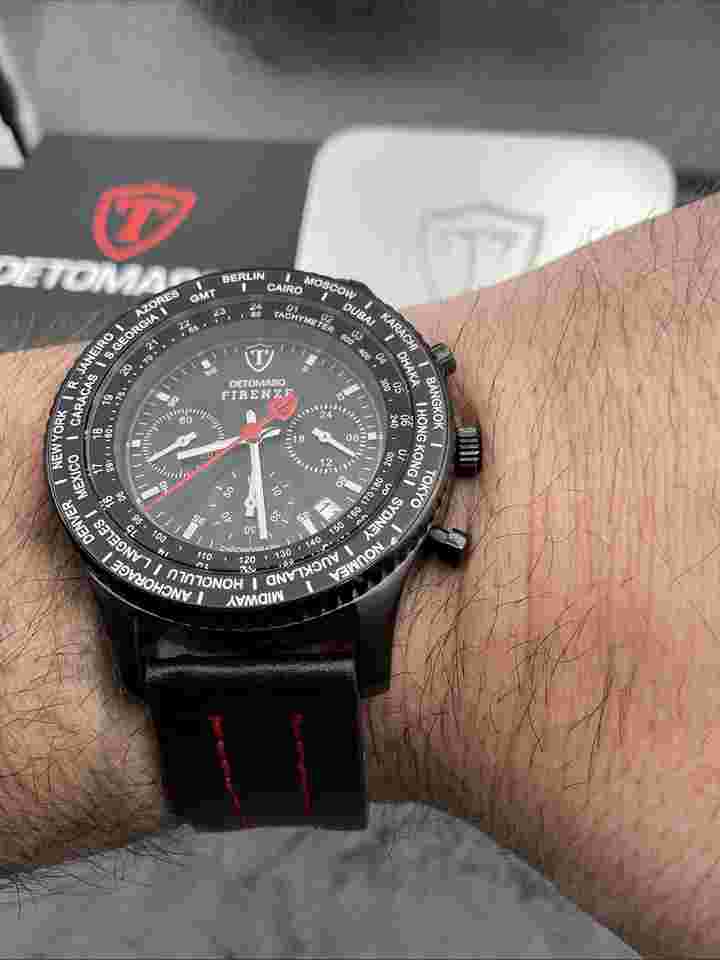 Detomaso Firenze Chronograph Watch in black  (New Other)