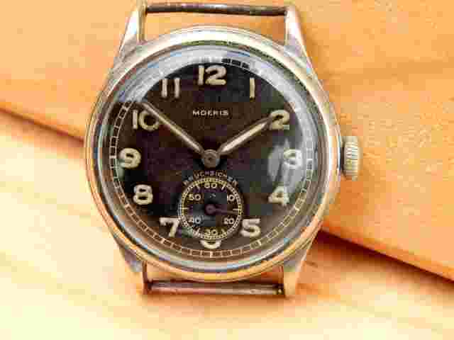 Vintage MOERIS BRUCHSICHER DH WWII Germany Military Wrist Watch cal. 10 1/2