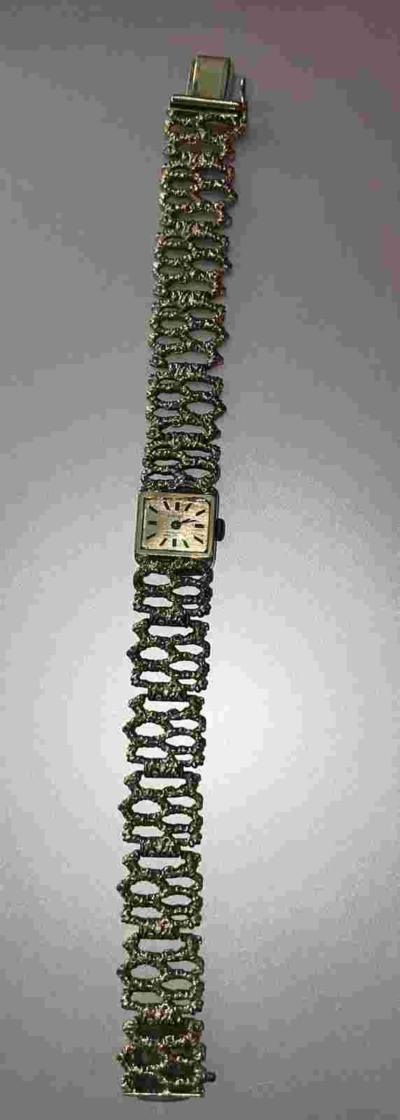 Vintage Nastrix 17 Jewels Gold Plated Wrist Watch