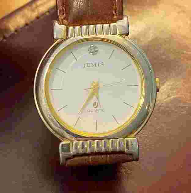 Women's 32mm Gold Tone Jemis Watch
