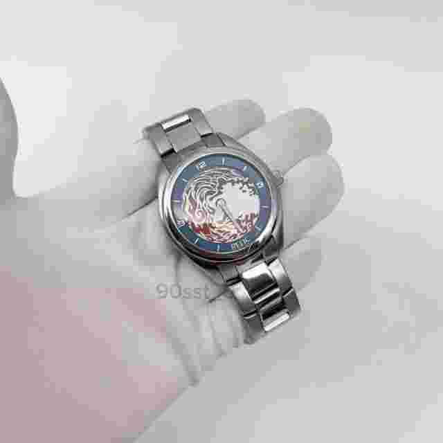 Super Rare Relic by Fossil Big Tic Men's Wrist Watch FLAME Dial
