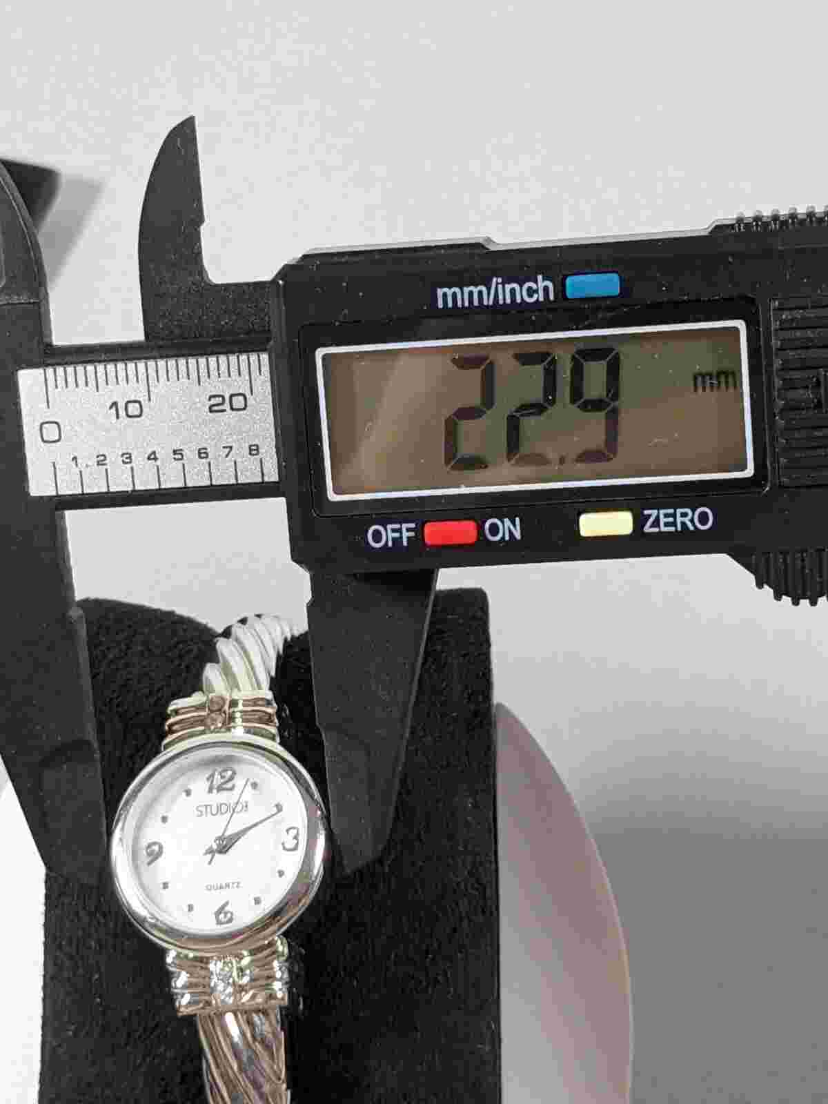 Studio White Dial Silver Tone Cable Style Band Hinge Bangle Bracelet Watch 6 in