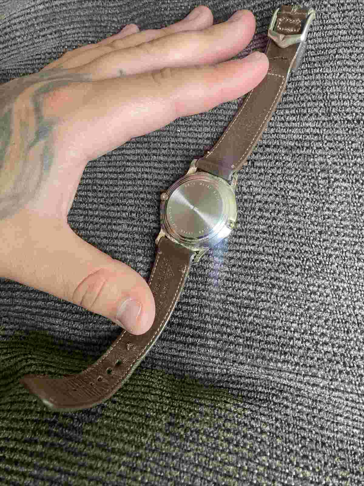 VINTAGE BILL BLASS ELEGANT MOON PHASE QUARTZ Silver Gold LEATHER Band