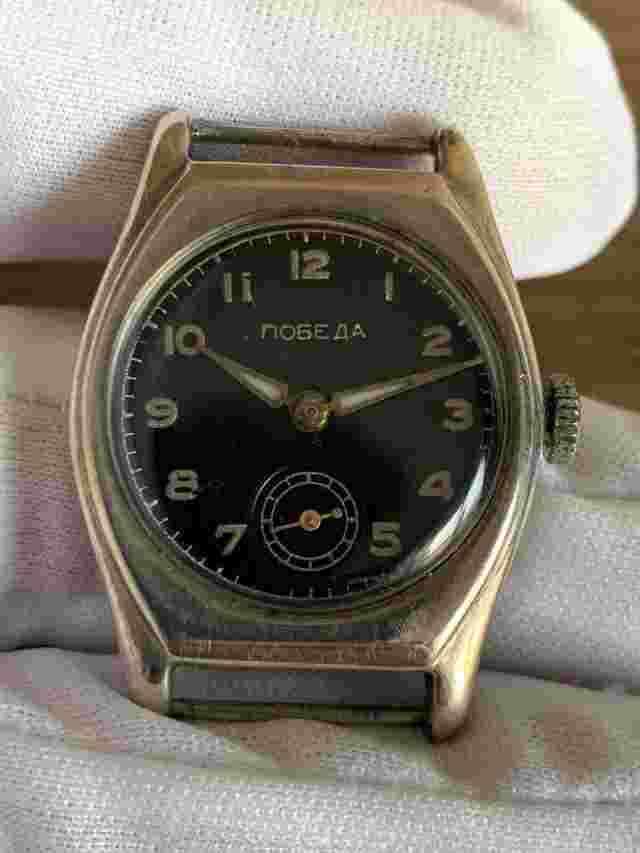 POBEDA SILVER CASE 875 1MCHZ USSR Soviet Vintage Russian Watch Mechanical 1949