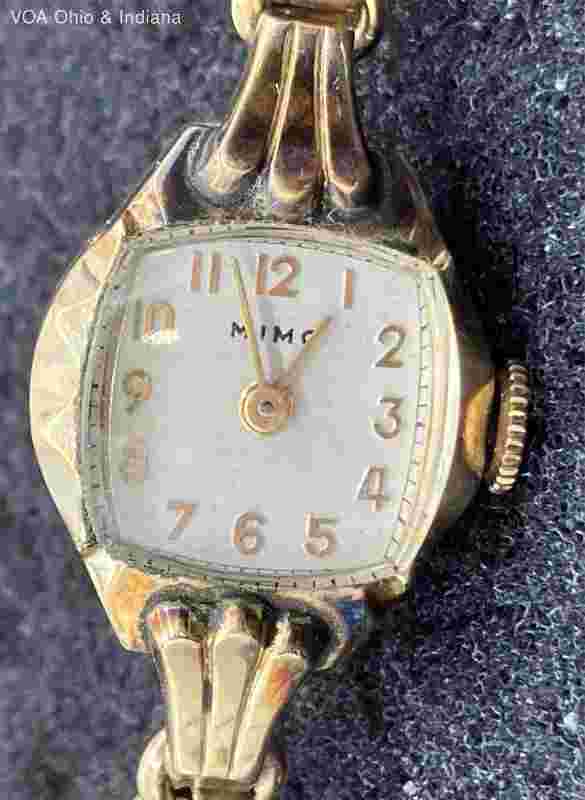 Vintage MIMO 10K RGP Bezel Dainty Women's Analog Wristwatch With Expandable Band
