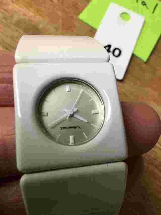 Vestal Rosewood Acetate Women’s Watch For Parts Or Display Only! “NO MOVEMENT “