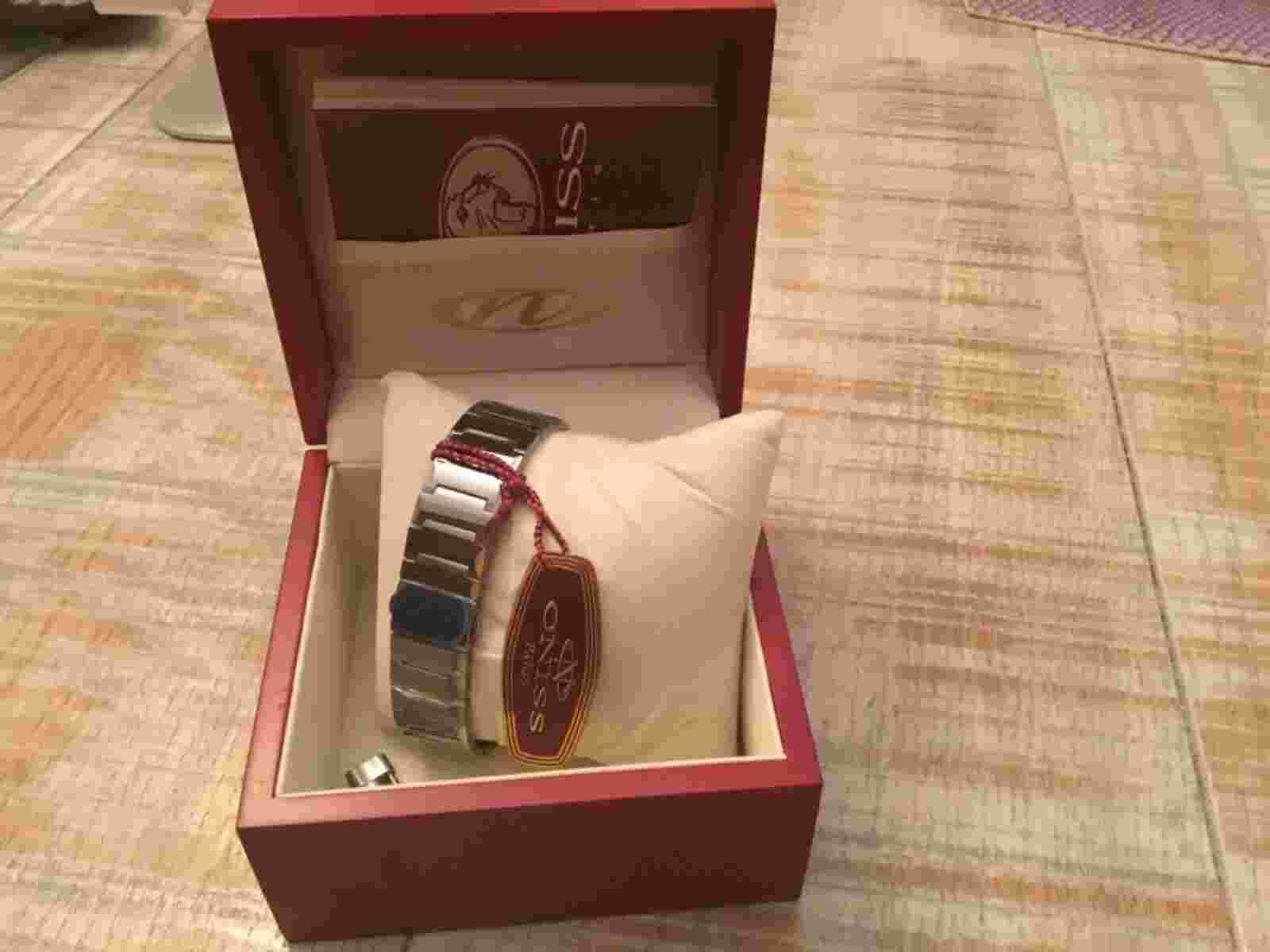 Oniss Men's Black Dial Silver Tone Stainless Steel Watch ON329 New