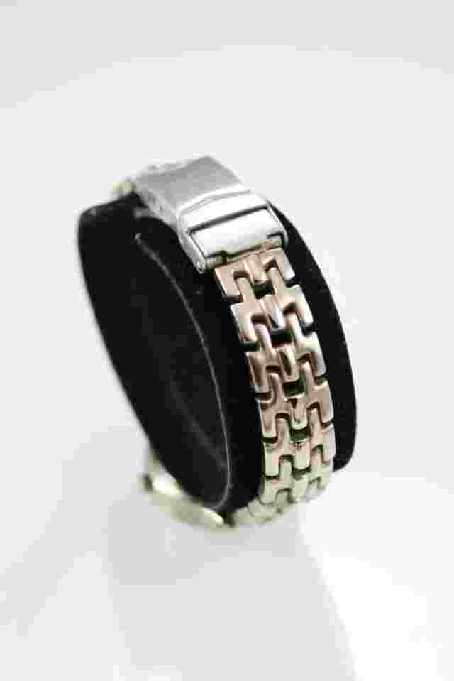 Relic Wet Women Watch Stainless Steel Silver Water Re 50m Batt Date White Quartz
