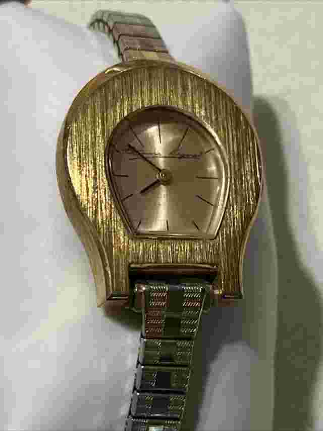 ETIENNE AIGNER Design Wind Up Horse Shoe Women’s Watch 1970/1980 Working