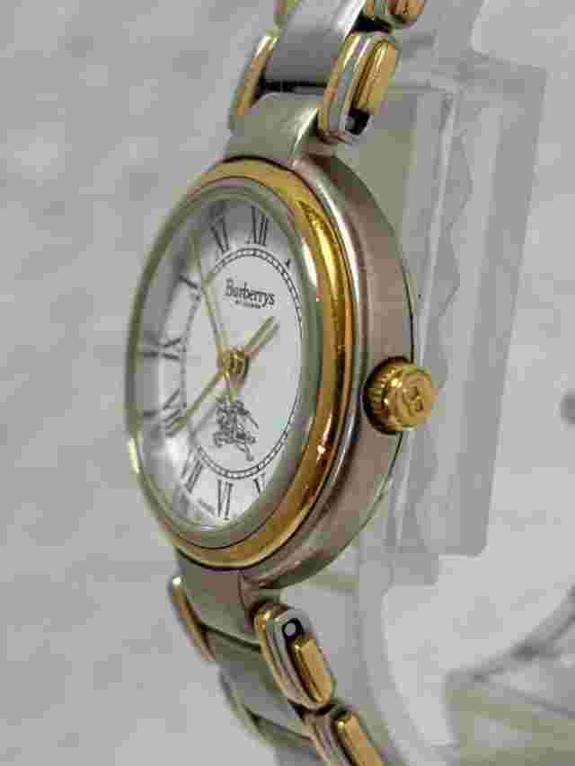 BURBERRY 8000 Watch 34mm White Dial Silver Quartz Unisex Vintage Working