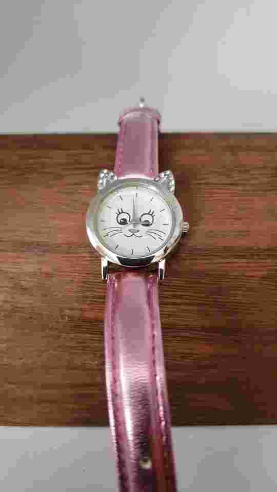 H&M Rhinestone Kitty Metallic Pink Band Watch