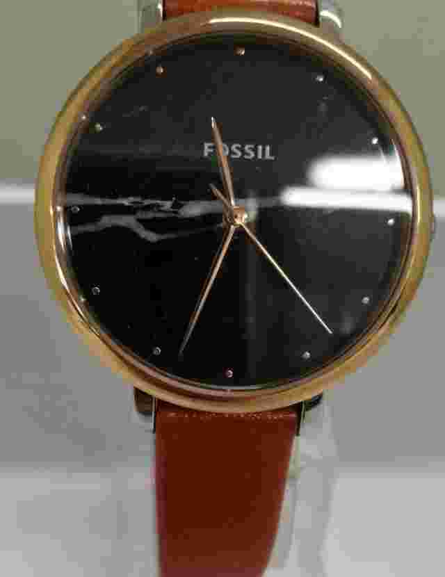 Quartz Watch Model No.  ES4378 741808 Box Net FOSSIL