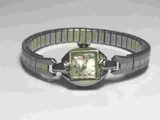 Vtg Le GANT  Ladies Classic Watch Runs Great Women's Japan Made 10k RGP  Bezel