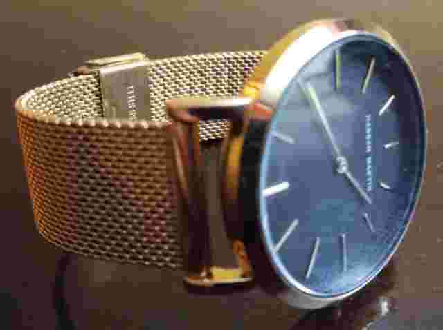 HANNAH MARTIN Mesh Gold Band, WRISTWATCH Black Dial, 30M Water Resistant HM 36