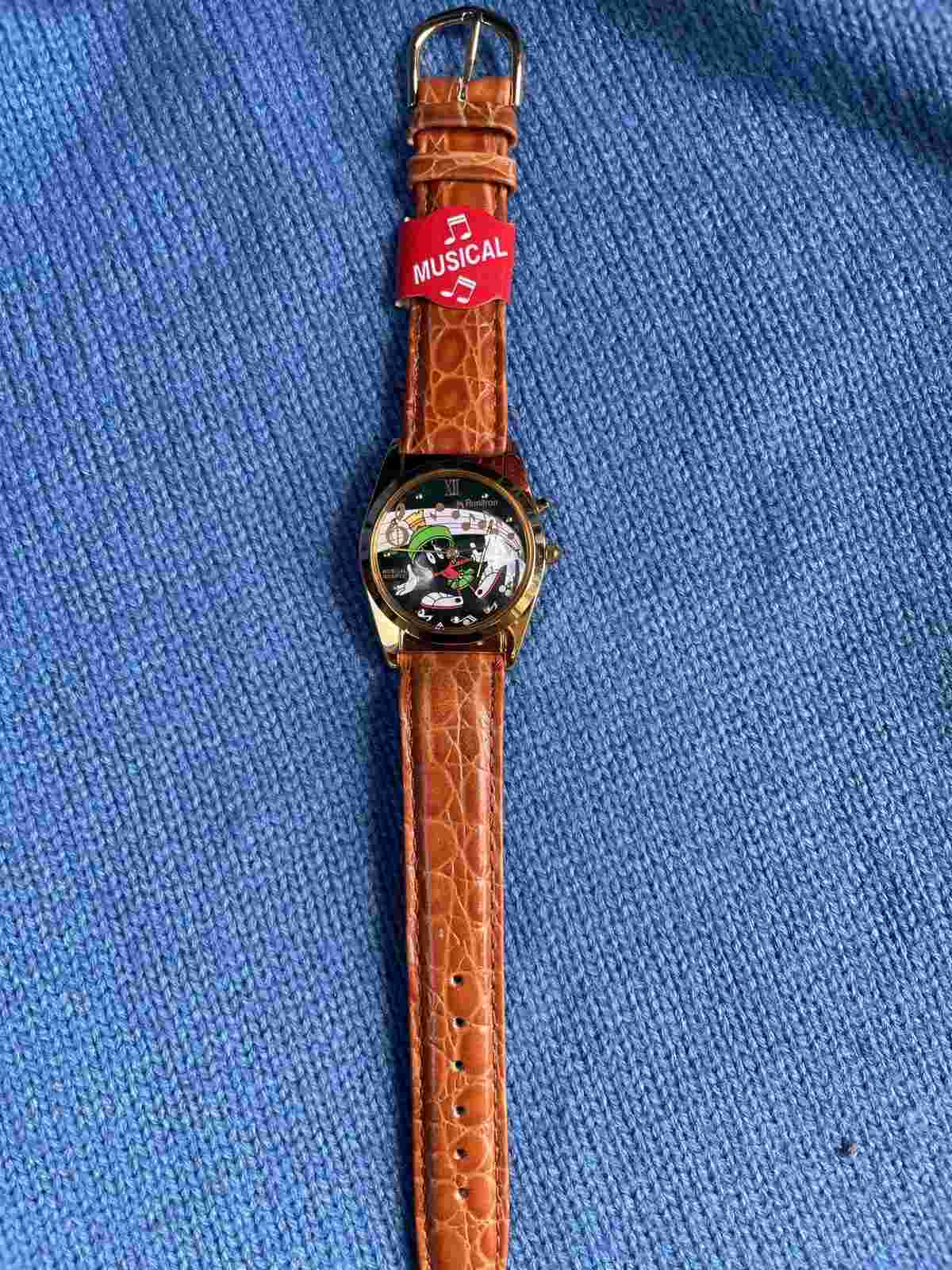 RARE Vintage Armitron Looney Tunes Marvin The Martian Musical Watch New In Case