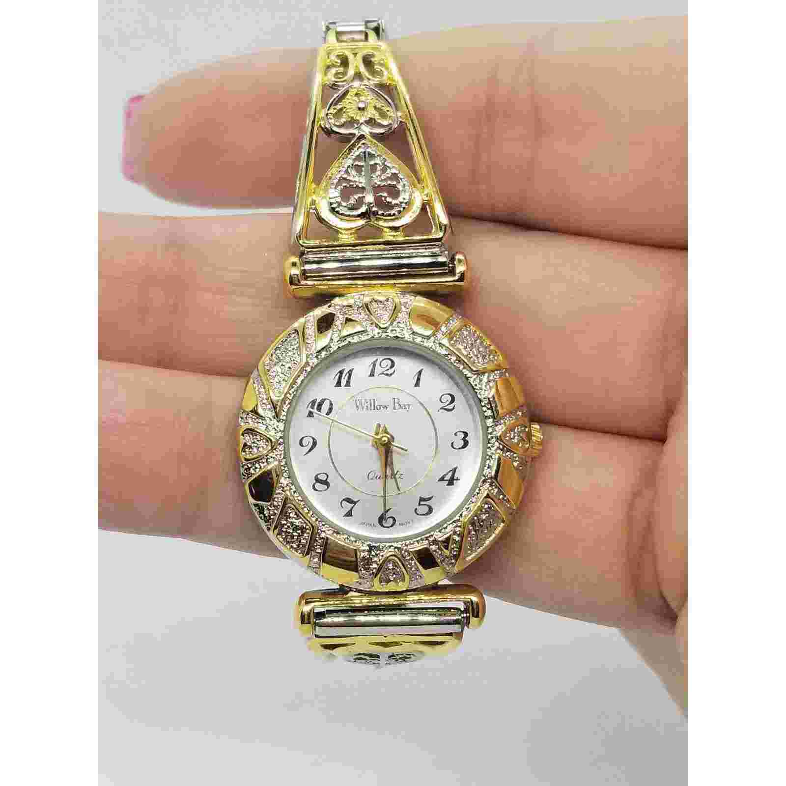 Willow Bay Women Gold Silver 938qb Watch