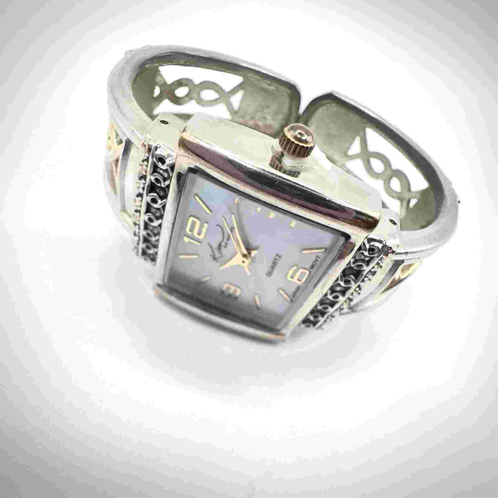 KIM ROGERS Women’s Quartz Square Face Watch Silver Bracelet Cuff New Battery