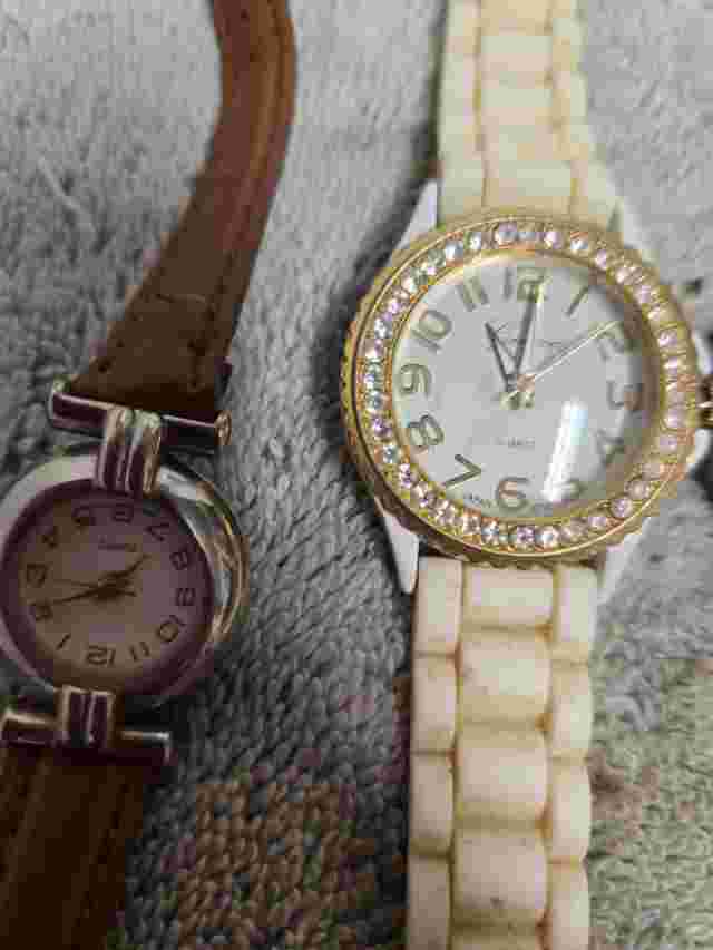 parts only, Lot of 10, ladies watches, geneva, rumba, guess, watch it, etc