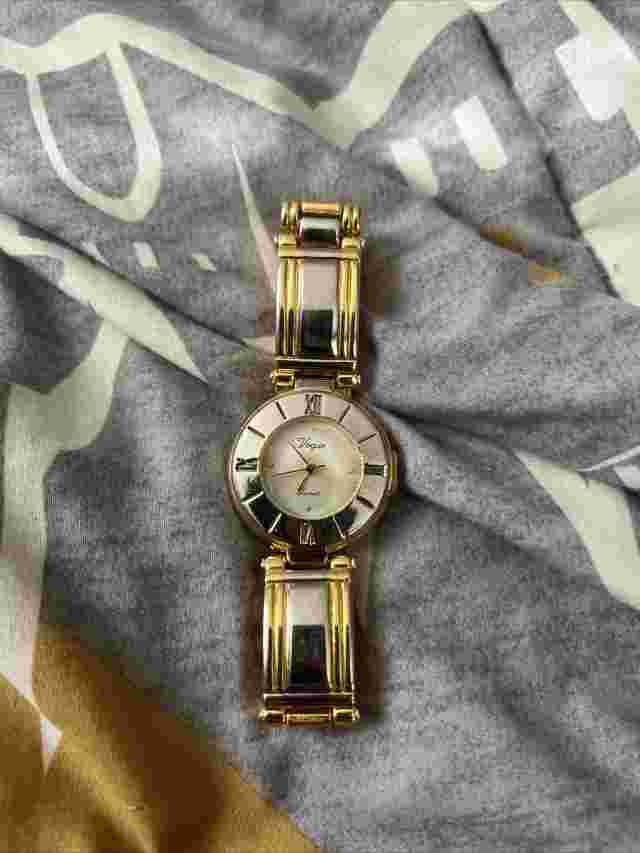Vintage Vogue Analog Watch Silver Tone - Untested - May Need Battery or Repair