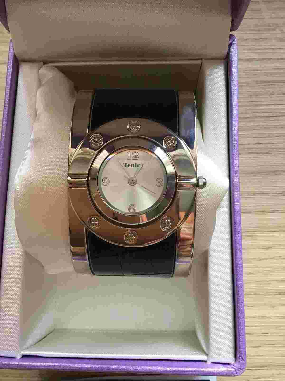 LADIES HENLEY GLAMOUR BRACELET WATCH
