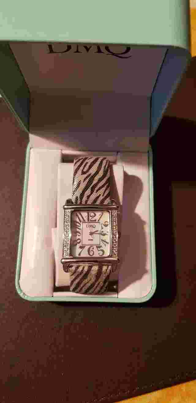 LADIES WATCH