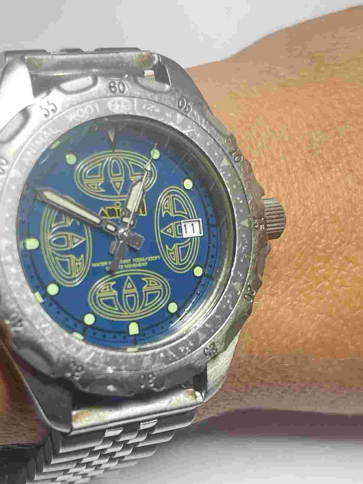 Animal Watch W001  First Edition Vintage Mens Quartz 100 Metre Japan Silver Tone