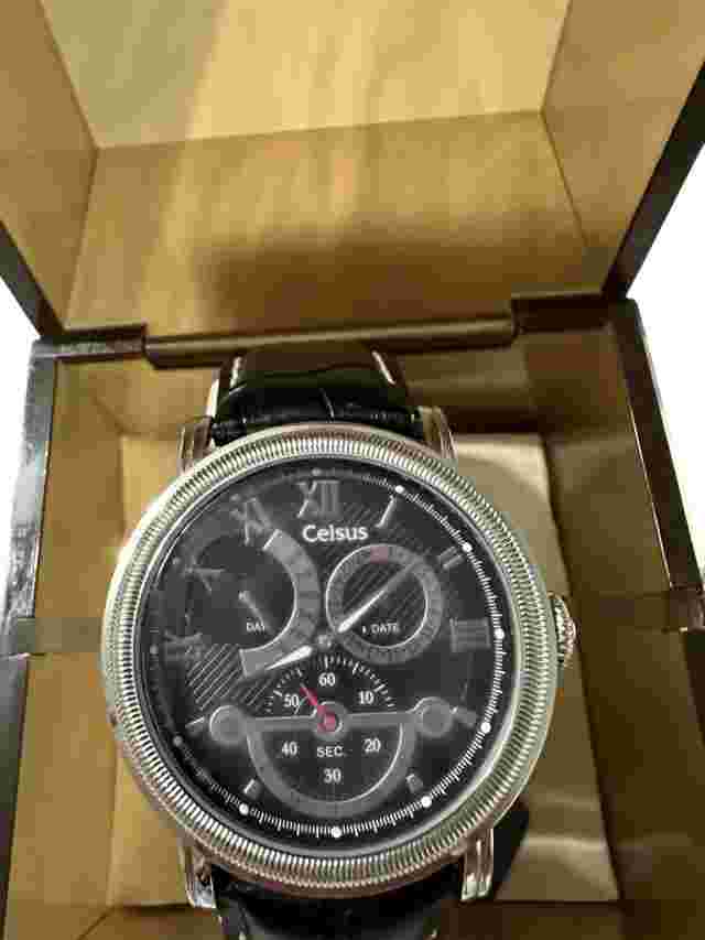 New Nina Ricci CELSUS Ladies  Watch Round Silver Tone Black Band Portugal 2014