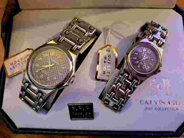 NEW Vintage Calvin Hill 2002 Collection - His & Hers/Him & Her Wrist Watch Set