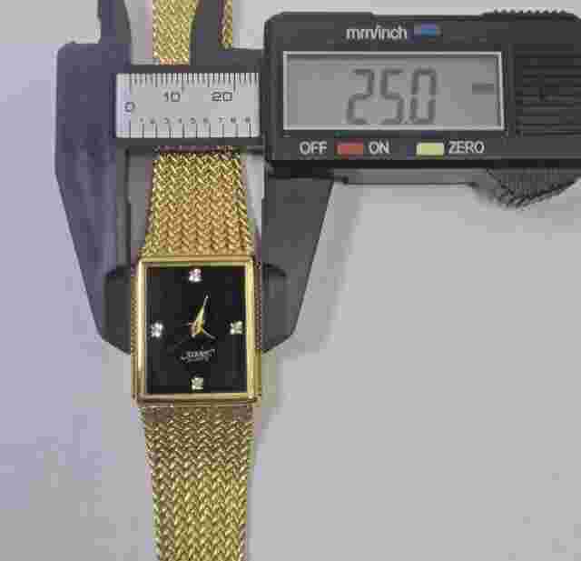 Xavier Quartz Masterpiece Genuine Diamond Womens Watch NEEDS BATTERY