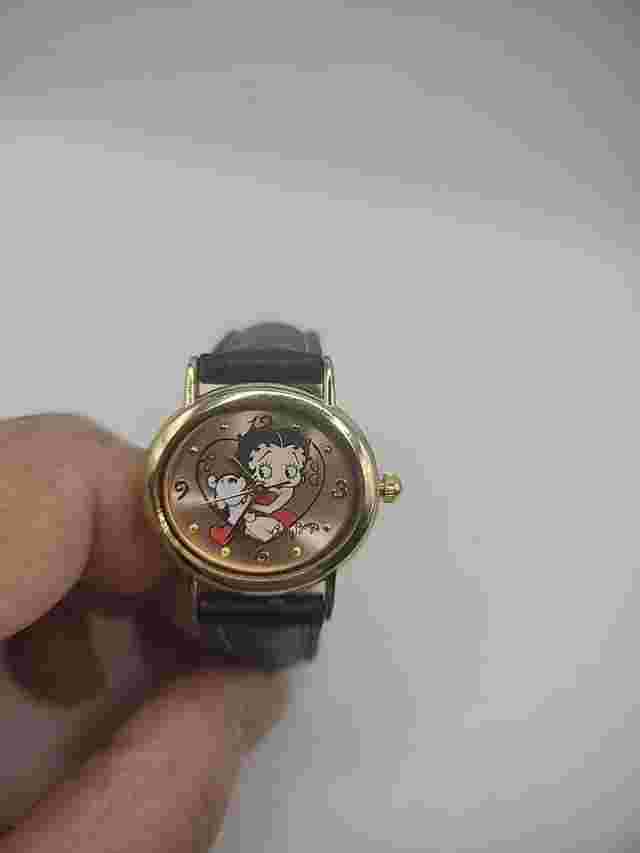 Vintage Valdawn Betty Boop Wristwatch Watch Pink Face Gold Hand Jewelry