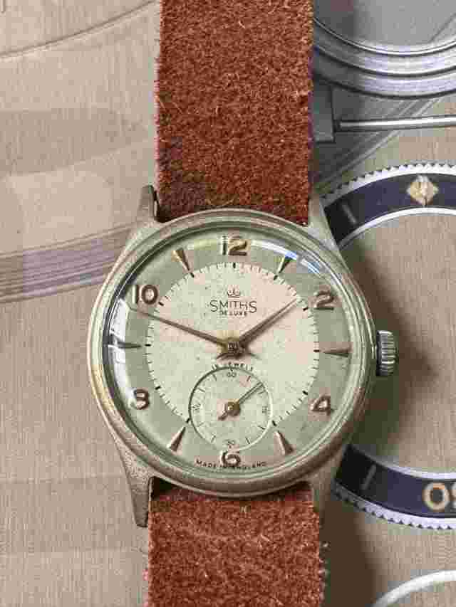 Smiths DeLuxe A.408 - 15 Jewel Wristwatch **Rare**