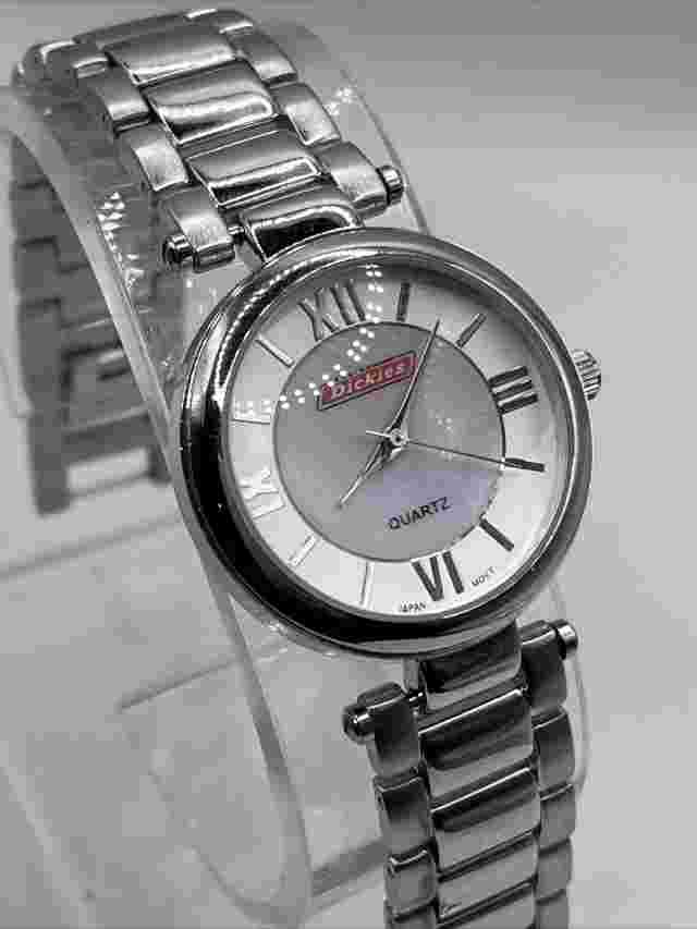 Dickies Women's Quartz Watch Silver Tone Band MZ Berger- New Battery