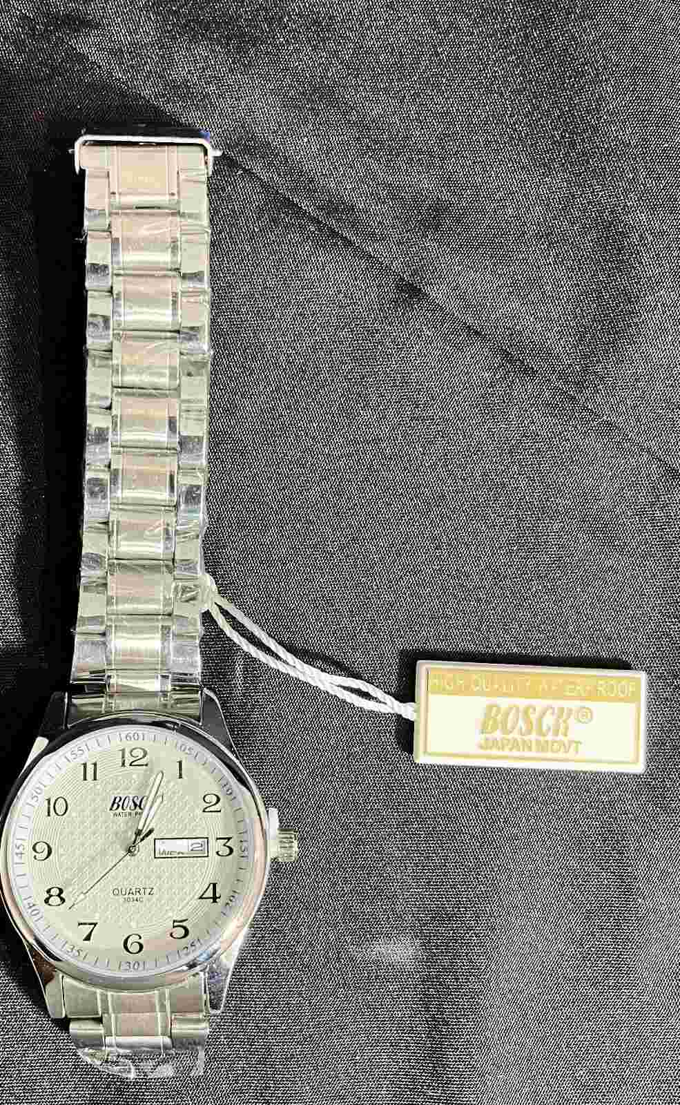 BOSCK Analog Men's Watch(No Chronograph), 40 mm Easy Read Auto Date and Day