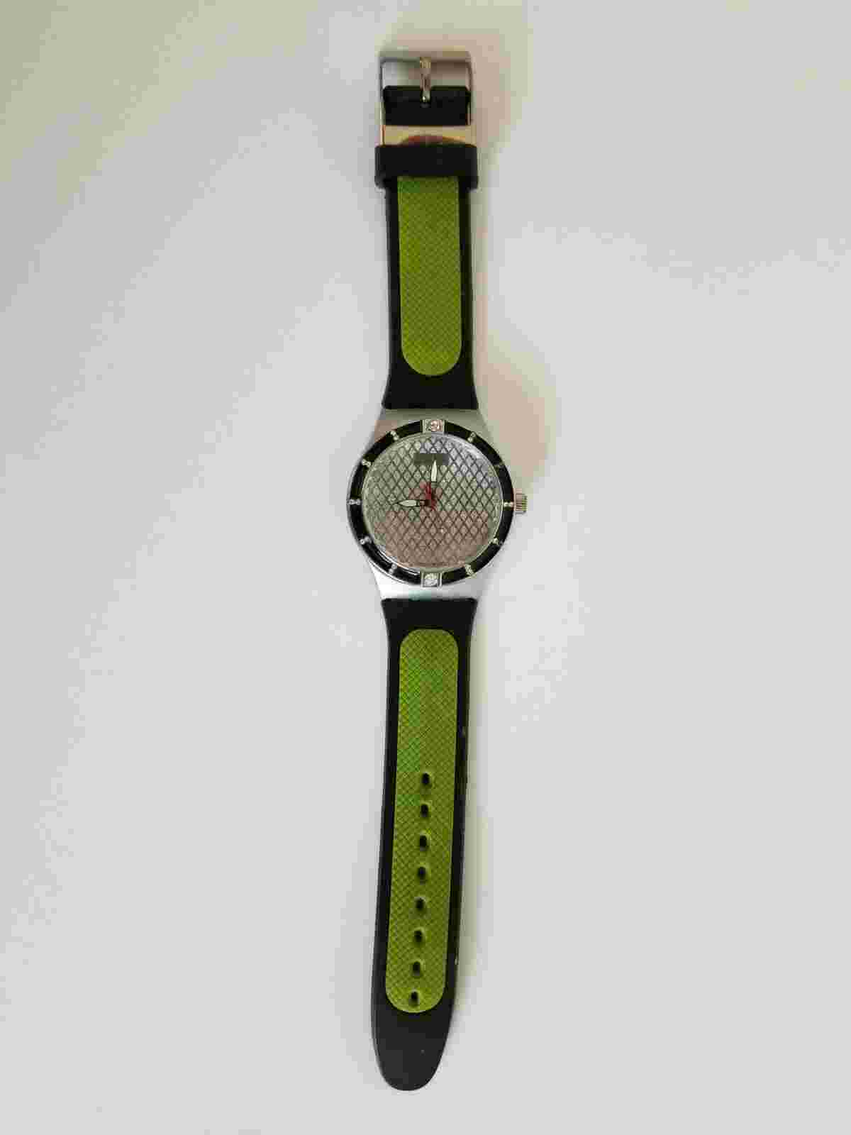 MONTRES DE FLEUR RUBBER STRAP WATCH WITH CRYSTALS