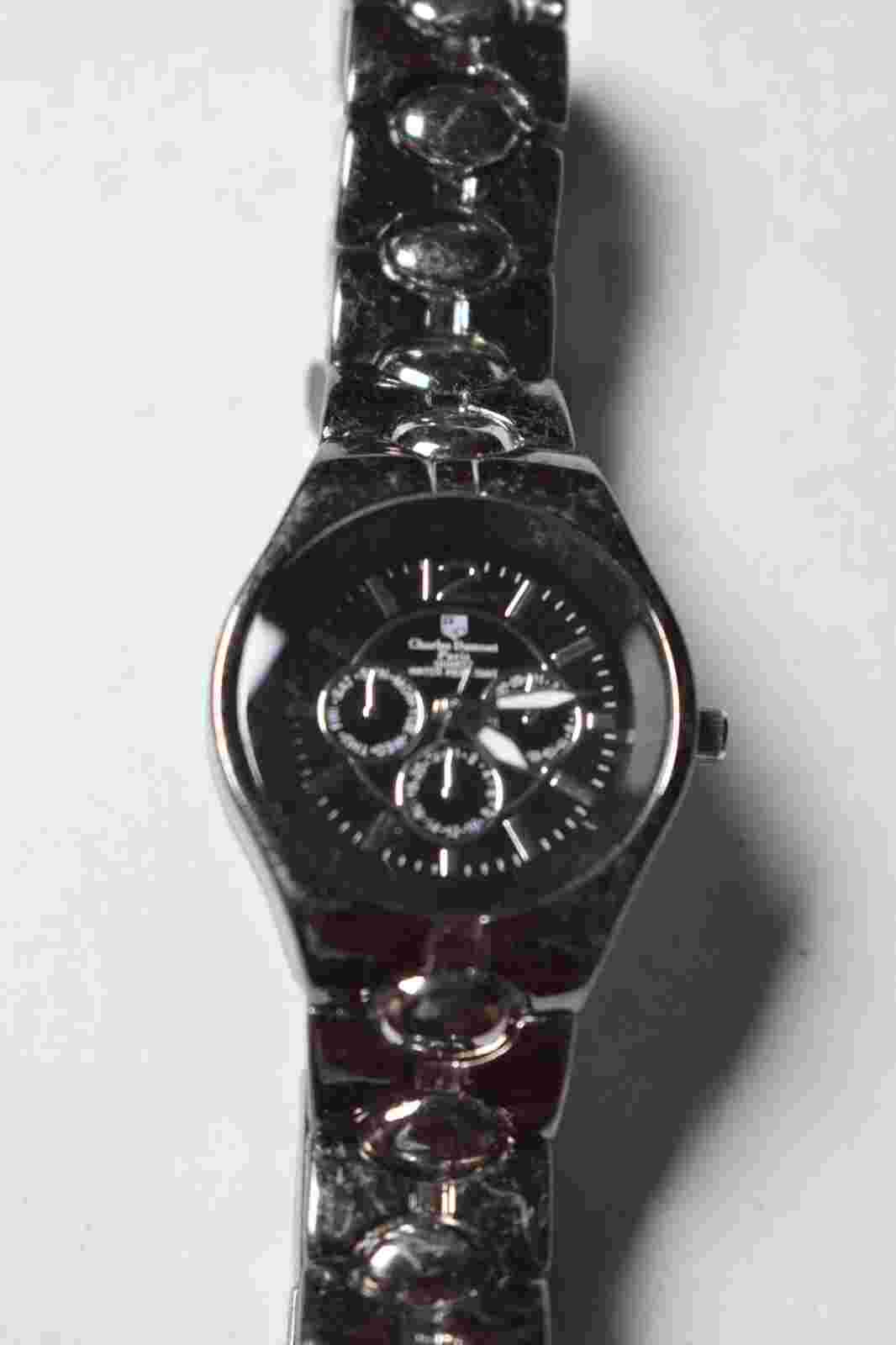 CHarles Dumont Paris quartz 2356L