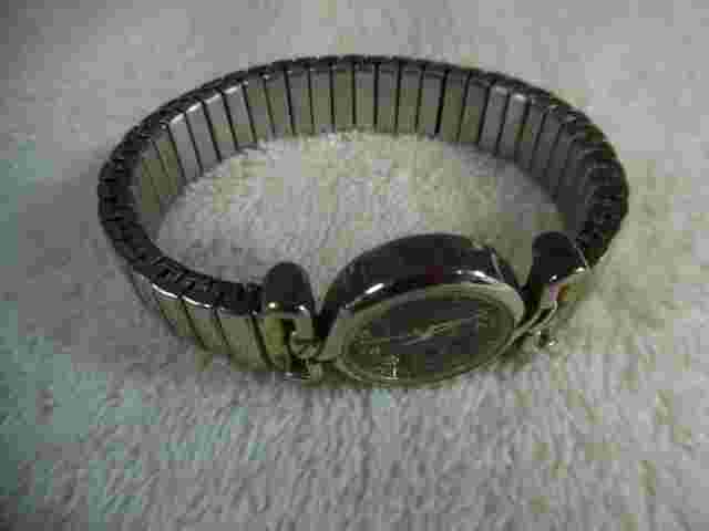 Avanti Quartz Watch Japan Movement Flexible SS Band Japan Movt 160-36Y