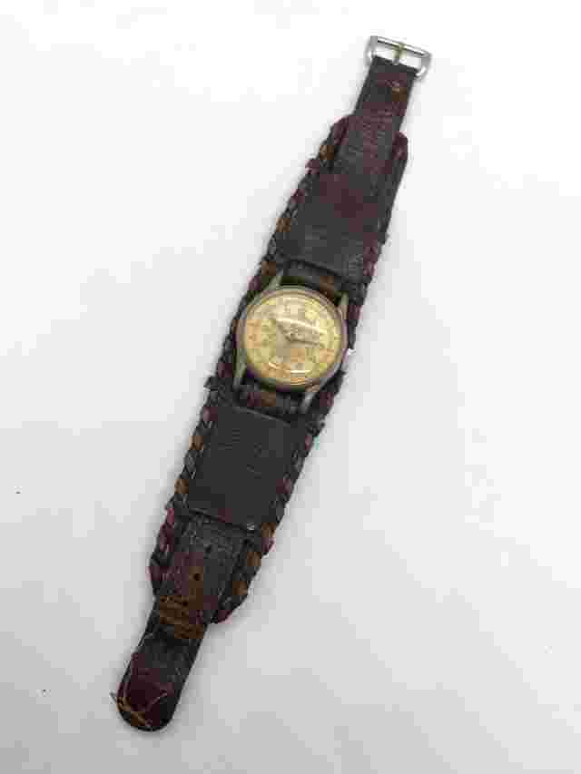 Vintage mens Basis Sport Wristwatch Watch with chronograph style dial