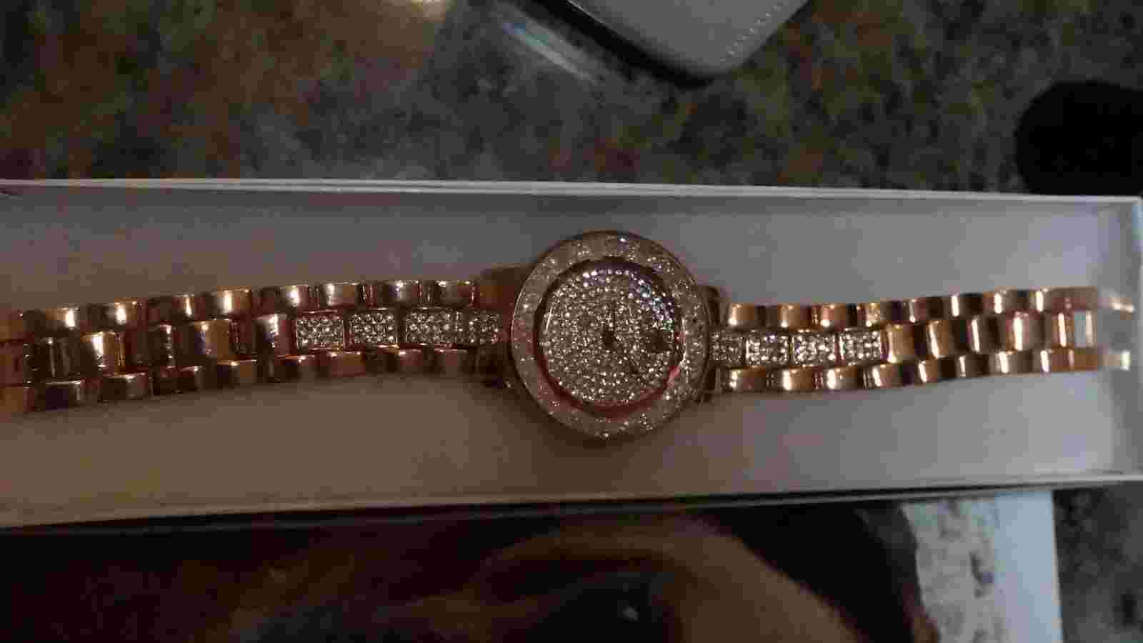 Authentic Swarovski Chrystal Rose Gold Woman Watch! Rare!