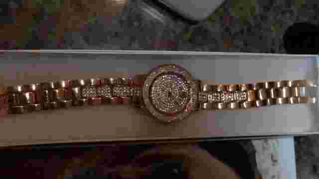 Authentic Swarovski Chrystal Rose Gold Woman Watch! Rare!