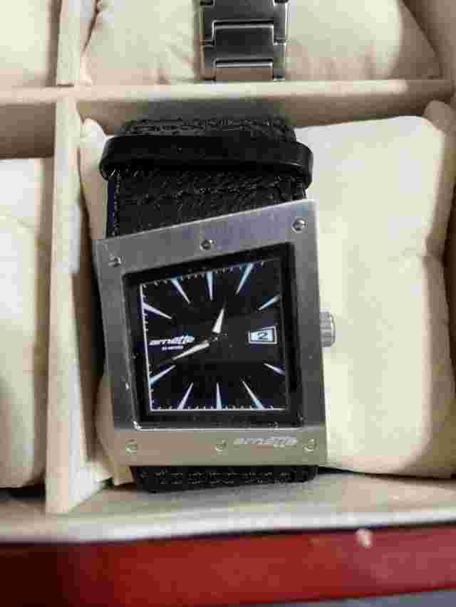 Men’s watch