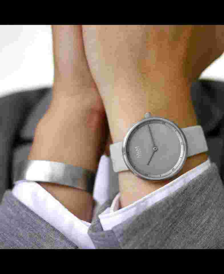 M&M Women Quartz Casual Watch Classic Dress Silver color Dial Waterproof Round F