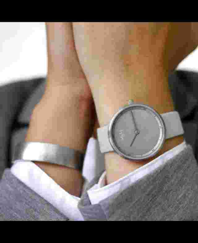 M&M Women Quartz Casual Watch Classic Dress Silver color Dial Waterproof Round F