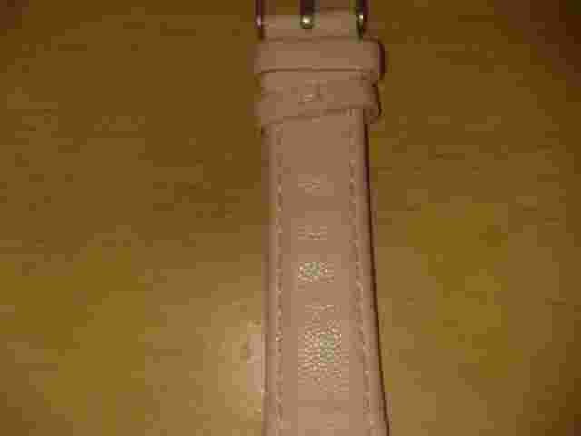 Soft pink fauxleather Ladies quartz Adrienne Vittadini watch. Floral/Butte(D23WB