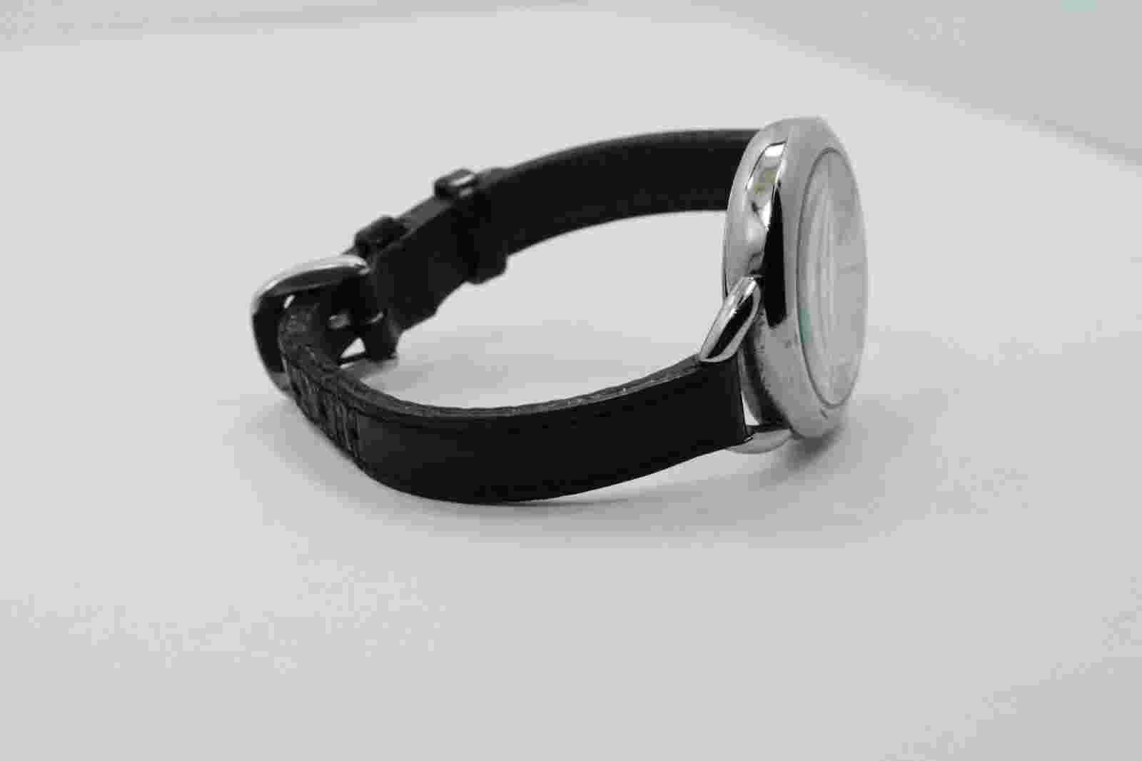 Ladies Tokyo Bay Silver Dial Think Black Leather Strap Watch New Battery
