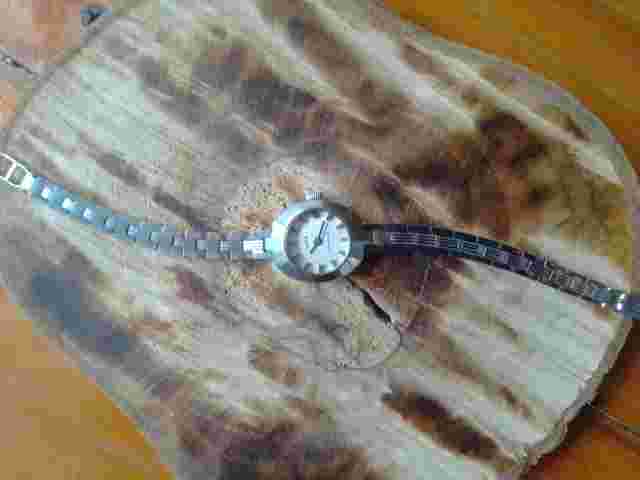 ZARIA 1601 USSR vintage Soviet mechanical women's watch