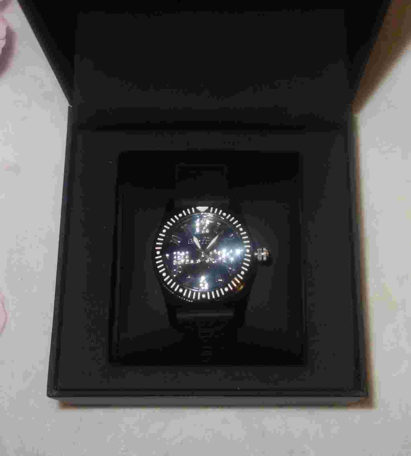 Haurex Italy Women's PN331DN1 Promise G P Black Dial Crystal Watch new