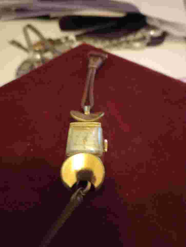 EXACTUS Vintage Swiss Ladies Watch (for repair) 883