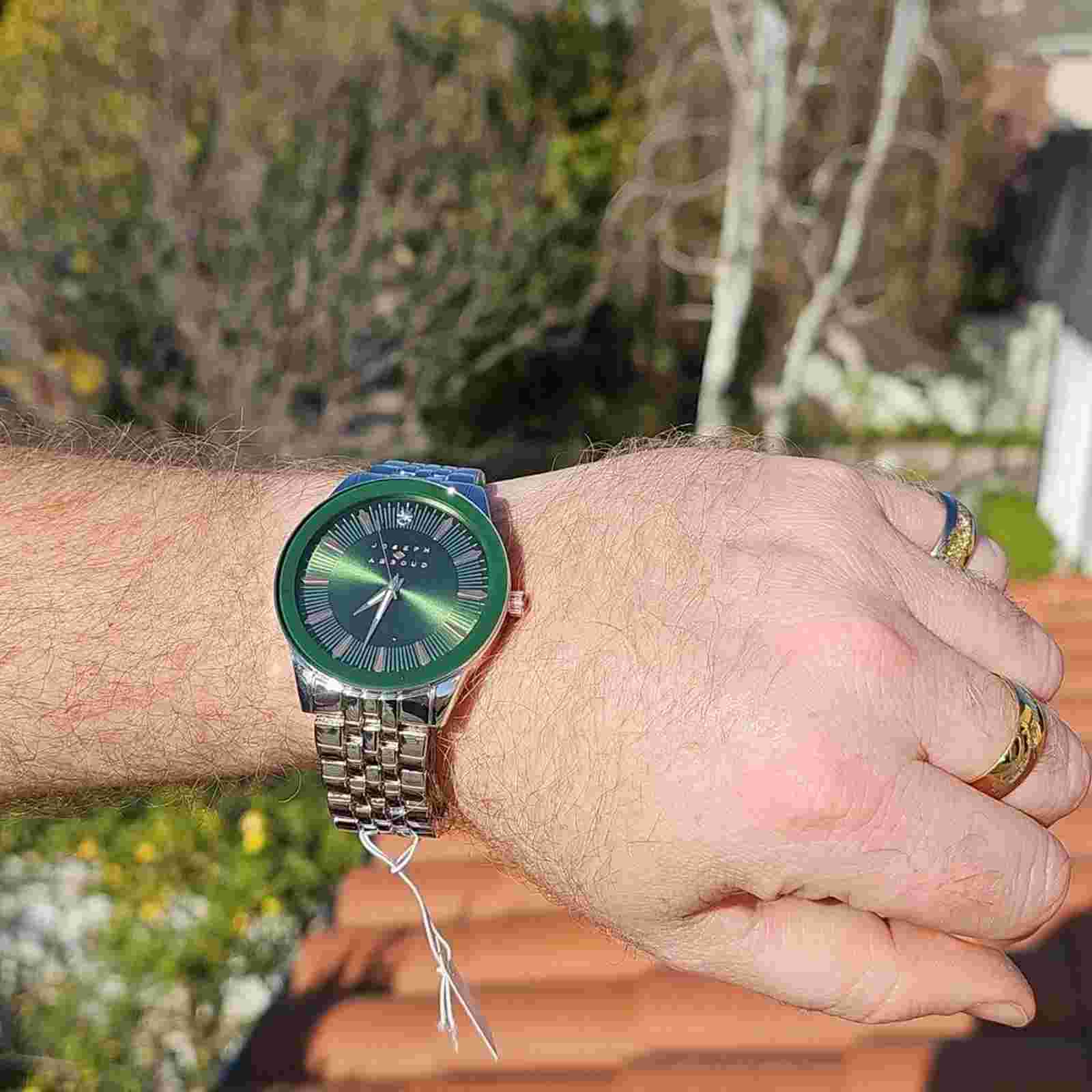 Joseph Abboud AB/5006SV Men's Stainless Steel Green Face Watch NIB