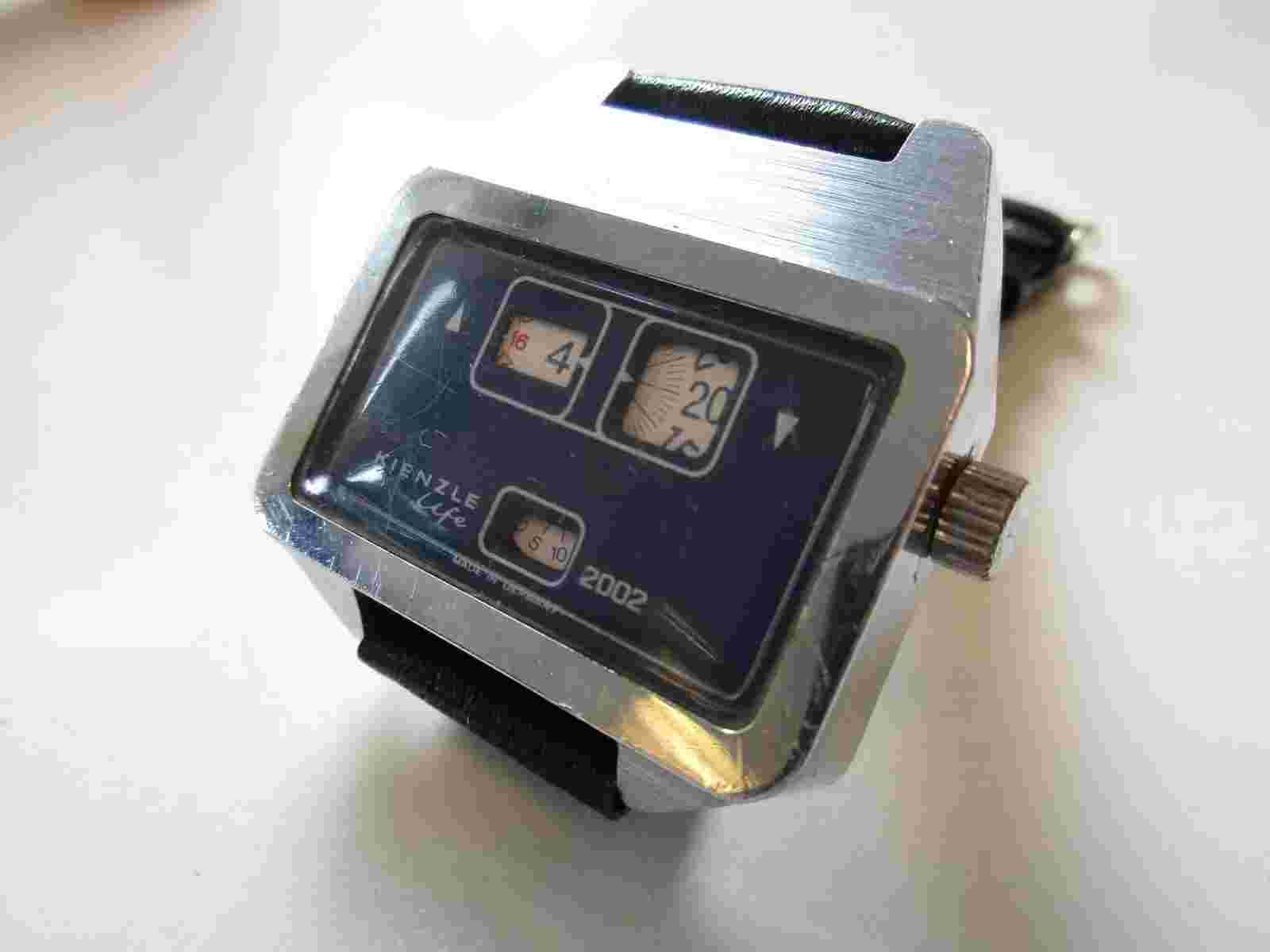 Kienzle Life 2002 Jump Hour vintage 1970's watch - running