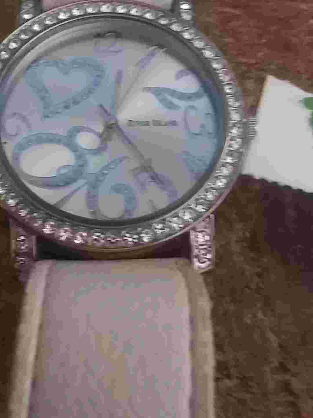river island ladies Watch in good condition and running with a new battery